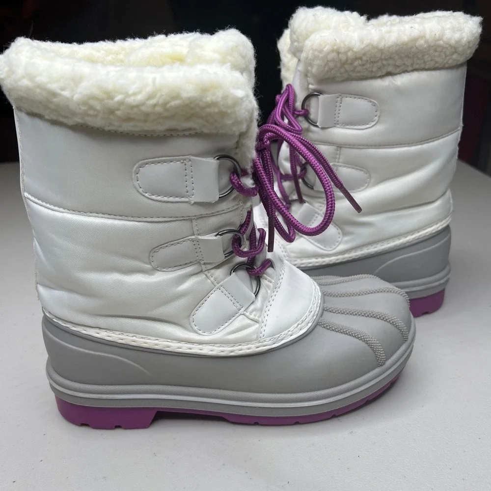Cat & Jack Kids White Gray Purple Thermolite Insulated Snow Boots Size‎ 1